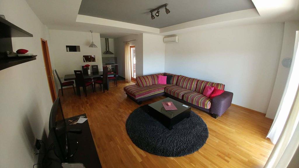 Apartment Kortina Buzet Extérieur photo