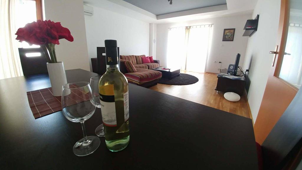 Apartment Kortina Buzet Extérieur photo